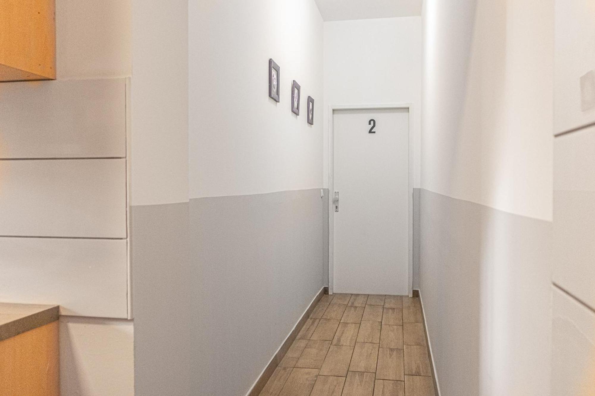 Lovely 2br Shared Apartment, Enkplatz U3, 15min To Center Apartmán